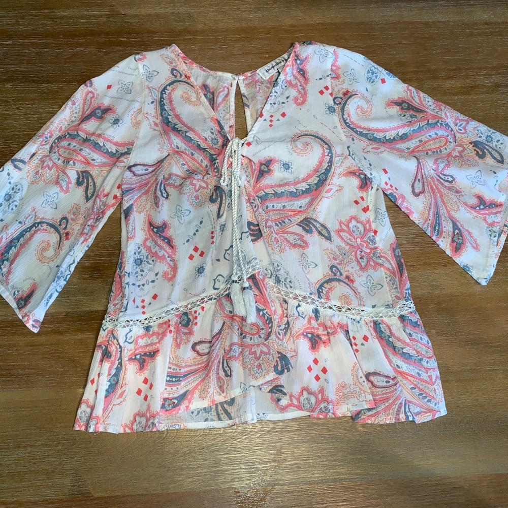 Abercrombie & Fitch top